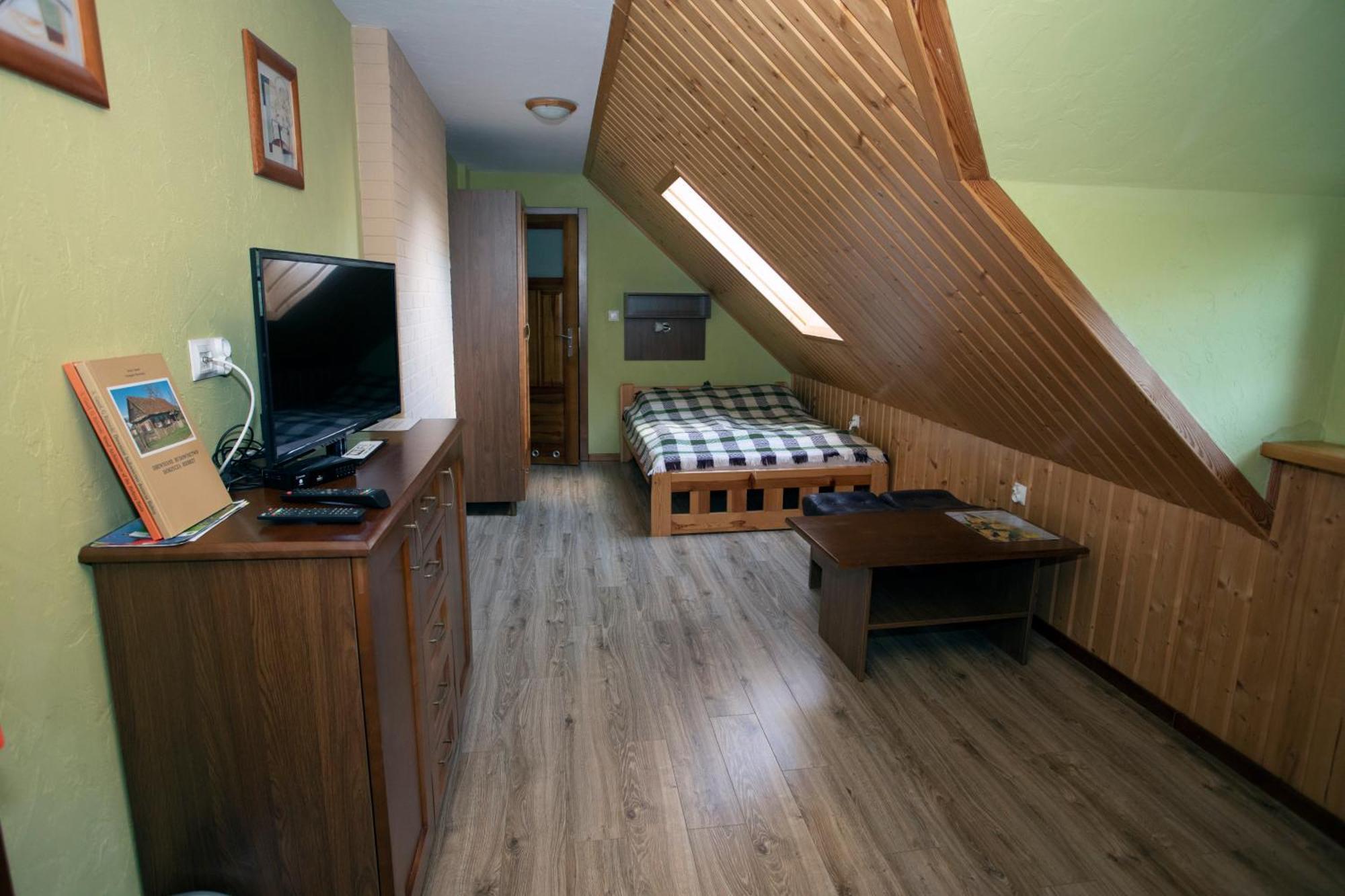 Dom Pod Lipa Villa Jaminy Ngoại thất bức ảnh
