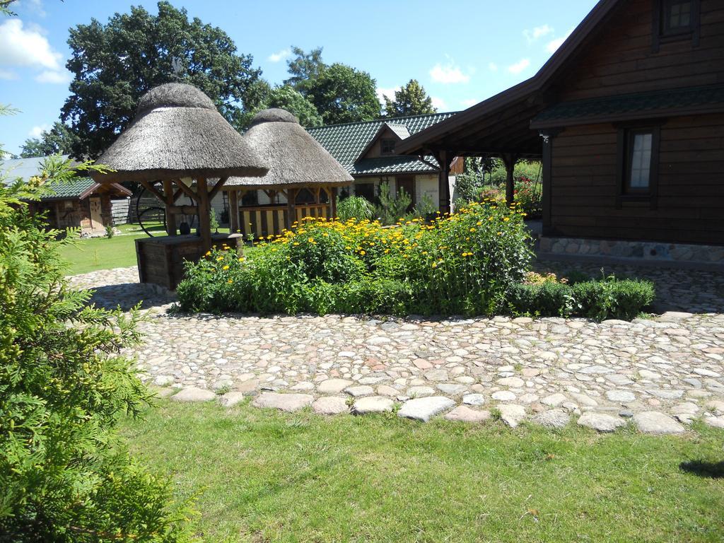 Dom Pod Lipa Villa Jaminy Ngoại thất bức ảnh